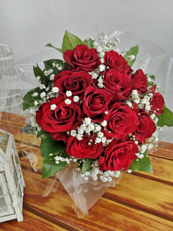 19 Roses