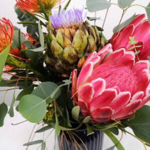 Tropical Artistry Centrepiece
